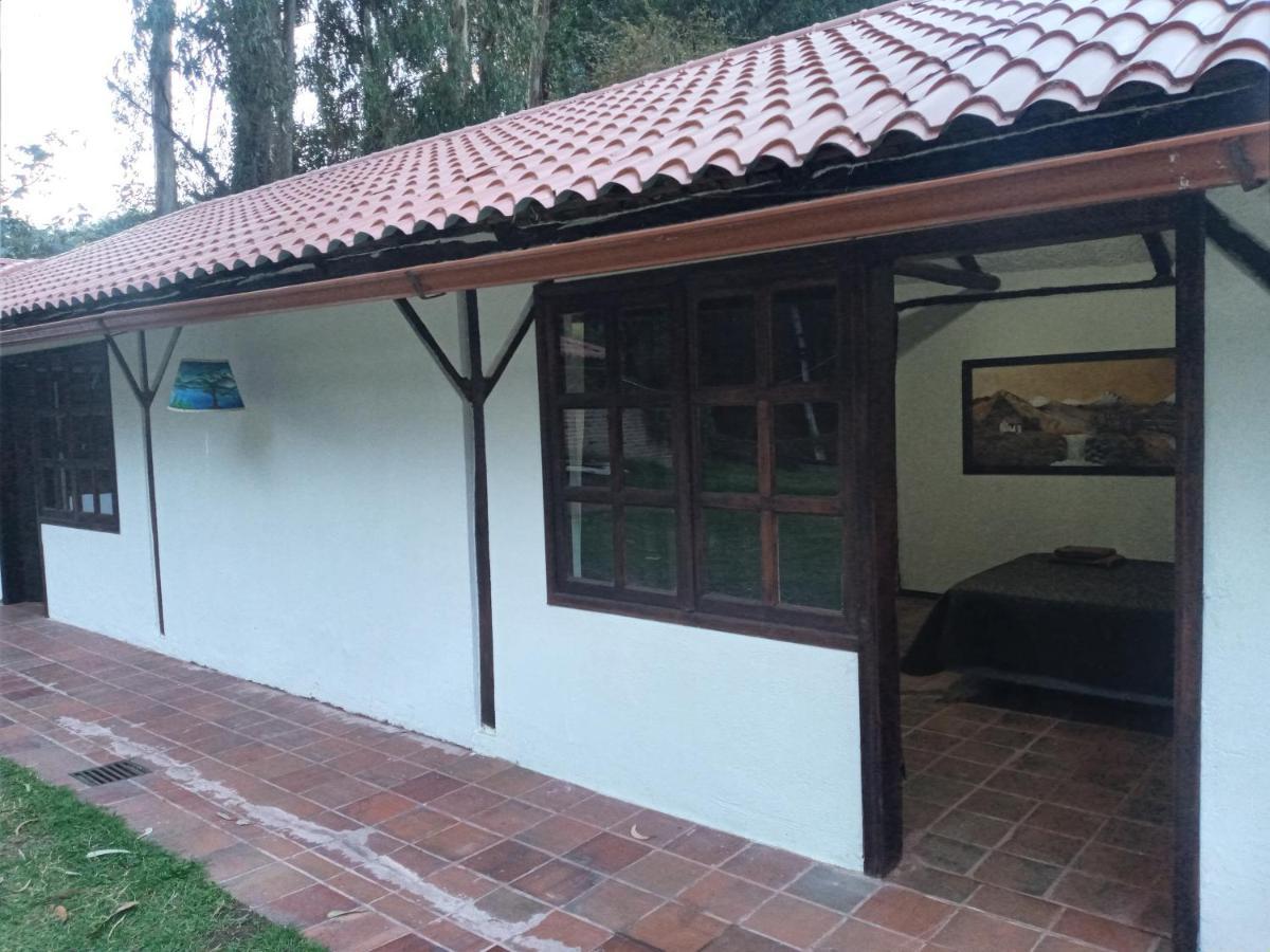 Willa Quinta Los Eucaliptos Quito Zewnętrze zdjęcie