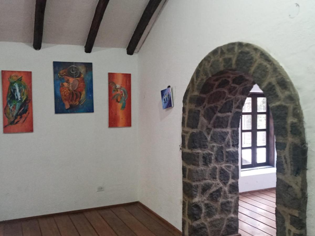 Willa Quinta Los Eucaliptos Quito Zewnętrze zdjęcie