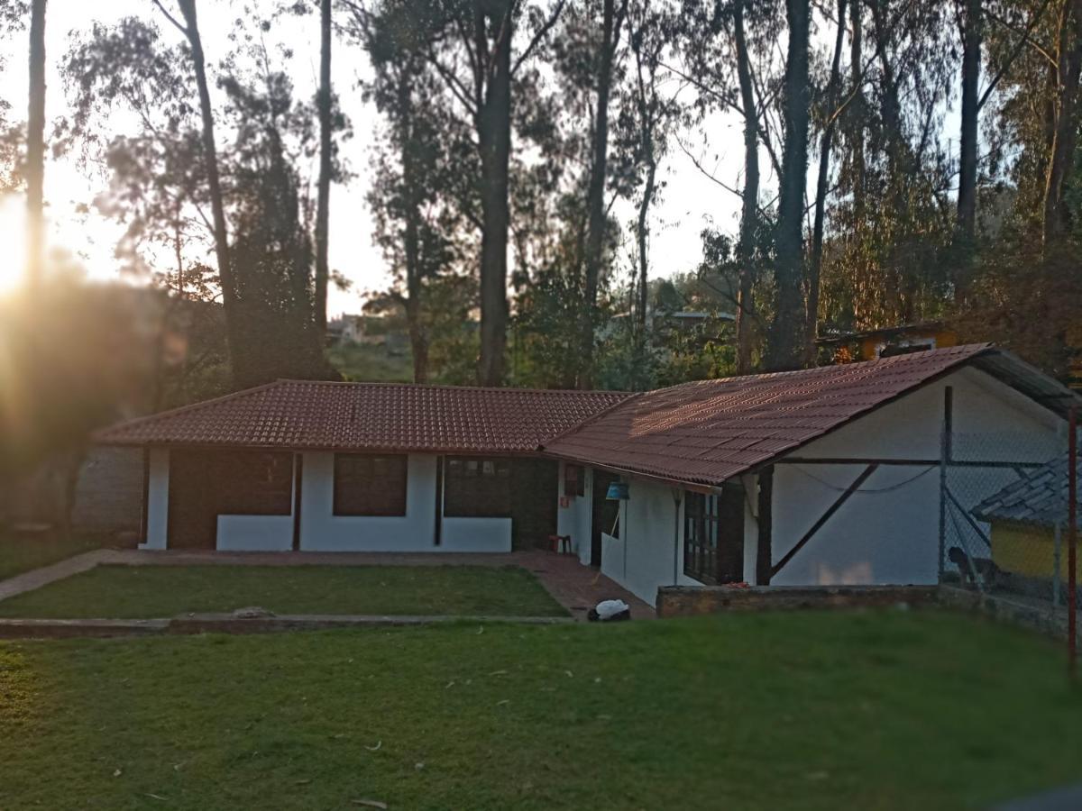 Willa Quinta Los Eucaliptos Quito Zewnętrze zdjęcie