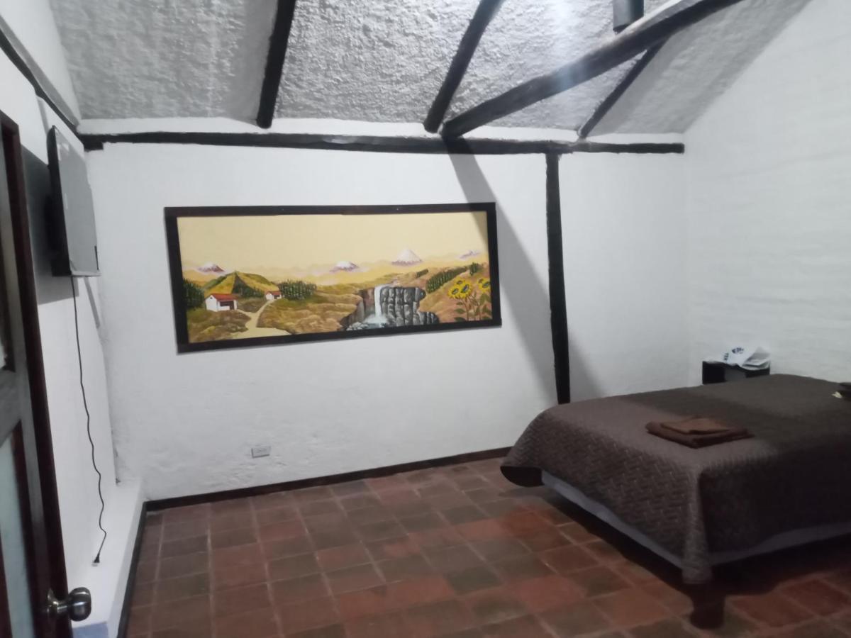 Willa Quinta Los Eucaliptos Quito Zewnętrze zdjęcie